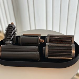 Dyson airwrap multi-styler