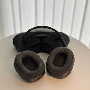 AirPod Max With Smart Case Black