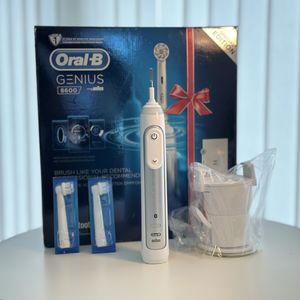 NY Oral B Genius 8600 special edition