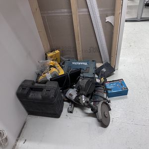 Al inventar på værksted