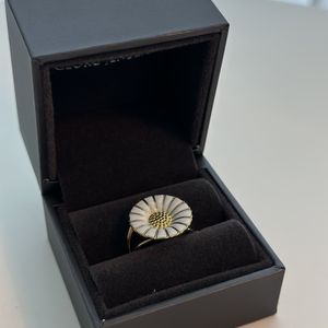 George Jensen - Daisy ring stor