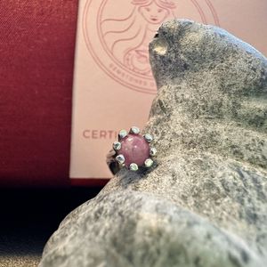 Sølv armbånd med grønlandske rubiner - Kitaa gemstones of Greenland