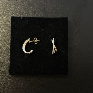 Jewel time - 8 kt rødguld m/zirkonia sten ørestikker