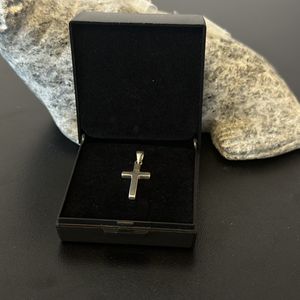 Støvring design - Sterling silver kors vedhæng