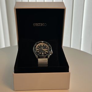Seiko 5 sports Calibre 4R36