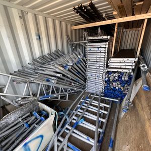 20 Fods container og Stillads sæt