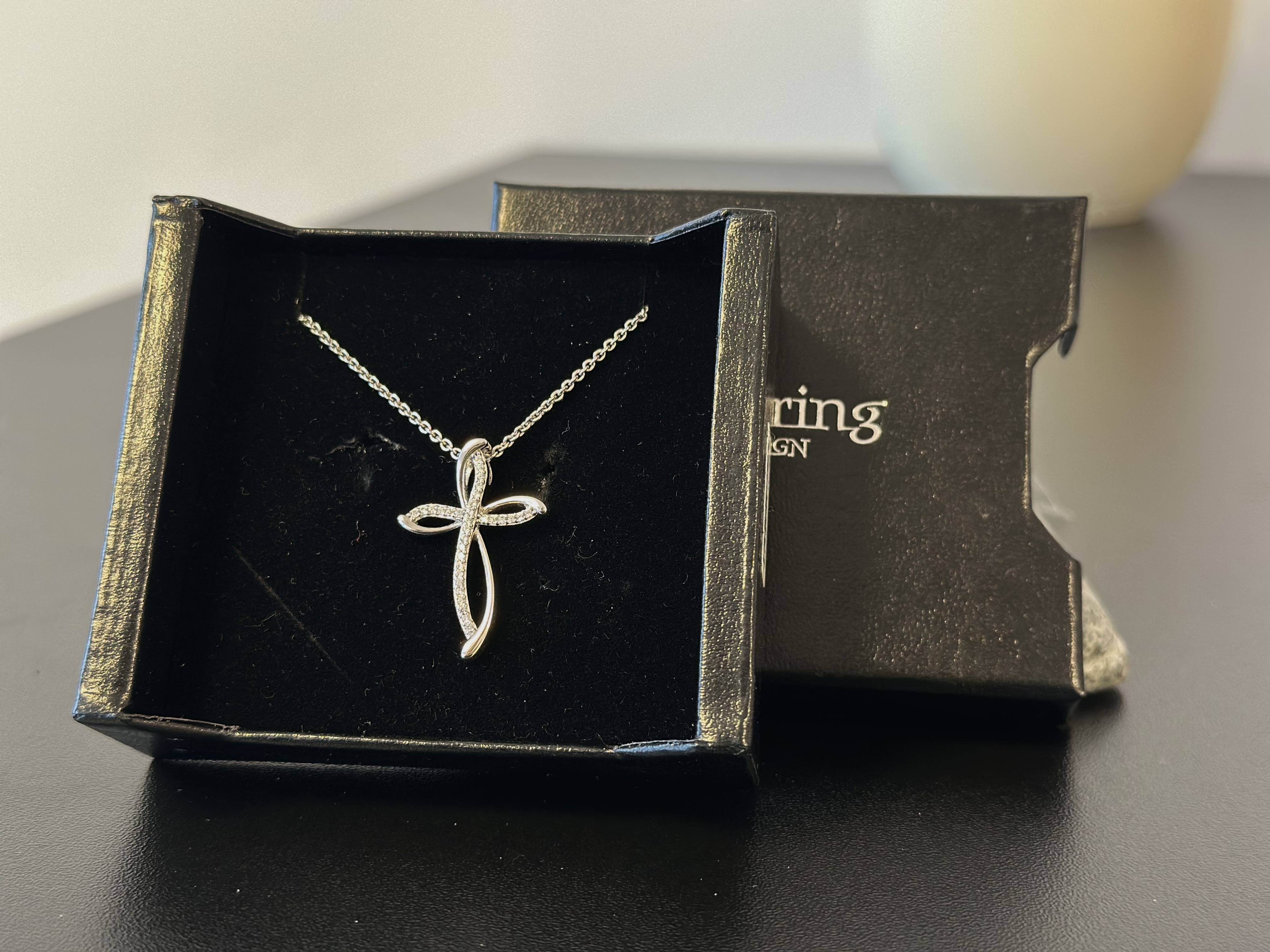 Støvring design - sølv kors med zirkonia